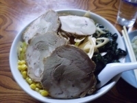 「味噌ねぎチャーシューメン+わかめ+コーン」@ラーメン 昭龍の写真