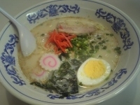 「とんこつラーメン 630円」@麺のまるいち 総本店の写真