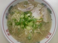 「ラーメン固ゆで+焼き飯」@八ちゃんラーメンの写真