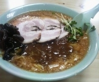 「カレーラーメン+チャーシュー」@旭川ラーメンきく家の写真