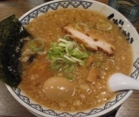 「味玉ばんから+大盛+茹で餃子」@東京豚骨拉麺 ばんから 池袋本店の写真