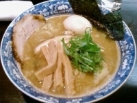 「特製ラーメン」@明山の写真