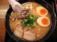 「まんぴか」@桜吹雪が風に舞う 柏店の写真