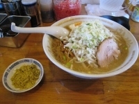 「味噌豚骨らーめん ￥750+大盛り 麺カタメ ￥150+カレー粉」@ハングリードラゴンの写真