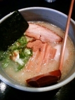 「塩白湯」@濱塩らぁめん 白虎の写真