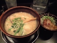 「熟成光麺（730円）+味付玉子（120円）+炙り豚トロ丼（230」@光麺 恵比寿店の写真