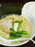 「醤油ラーメン（600円、半ライス付き）」@菜香楼の写真