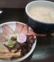 「特選とろ肉らーめん（塩）」@らーめん 山頭火 池袋店の写真