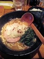 「濃厚鶏白湯麺+ライス」@らーめん処 ○はの写真