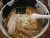 「節骨らーめん」@節骨麺たいぞう 恵比寿店の写真