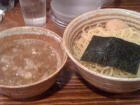「煮魚つけ麺+大盛り（900円）」@麺屋 錦堂 下高井戸店の写真