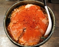 「みそオロチョン（激辛）+チャーシュー」@らーめんダイニング ど・みそ 京橋本店の写真