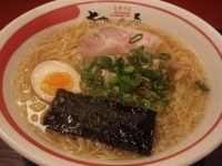 「屋台らーめん」@屋台ラーメン ちばき屋 ラゾーナ川崎店の写真