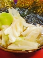 「ラーメン（￥630）+キャベツ（￥50）」@環2家の写真