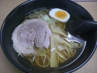 「醤油ラーメン」@知ったかぶりの小ぶたの写真
