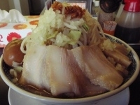 「ラーメン+小ブタ+味付玉子 【700円+150円+100円】」@山勝角ふじ 南流山店の写真