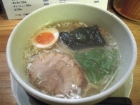 「塩らーめん 650円」@麺や平蔵（HEY-ZO）の写真