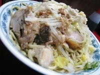 「大豚（野菜・ニンニク・アブラ）」@ラーメン二郎 目黒店の写真