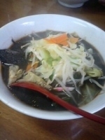 「海藻とろろ野菜黒ラーメン」@食事処 味はなの写真