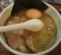 「特製らーめん」@新橋 おらがの写真