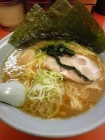 「太麺 味玉らーめん 700円」@鹿島家 石川町店の写真