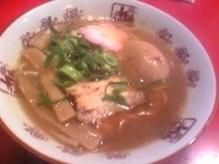 「ミニラーメン【550円】、味玉【150円】」@井出商店 新横浜ラーメン博物館店の写真