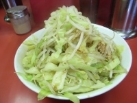 「小豚 750円（ヤサイ・ニンニク・カラメ）」@ラーメン二郎 ひばりヶ丘駅前店の写真