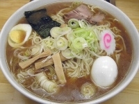 「中華そば 大盛り（玉子トッピング）」@大谷田 大勝軒の写真