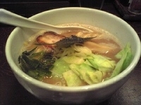 「濃厚豚骨らーめん（650円）」@めん屋 いなば 四谷店の写真