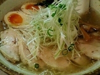 「鶏チャーシュー塩そば+味玉(サービス券)」@中華そば 美輝の写真