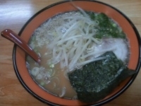 「味噌とんこつらーめん 700円 + 替え玉100円」@らーめん たつ 小手指店の写真