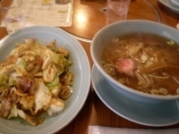 「おだ亭ラーメン900+子供ラーメン（サービス）+バナナ（サービス」@おだ亭の写真