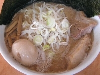 「特製らーめん」@麺屋りょうの写真