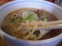 「味噌ラーメン（並）650円+角チャーシュー100円」@味の味噌一の写真