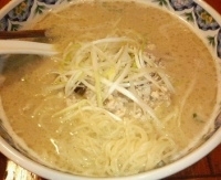 「揚州濃厚塩ラーメン柳麺840円+濃度2倍200円+皿エビワンタン」@中国ラーメン 揚州商人 流山店の写真