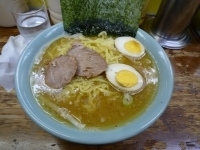 「ラーメン大盛味付玉子麺固め」@まこと家の写真