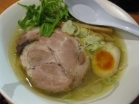 「塩らぁめん￥750」@爆じゅう餃子 餃点の写真