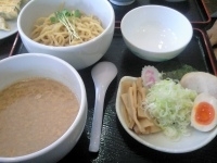 「強麺」@餃子専門店 いさみやの写真