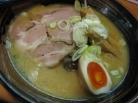 「味噌らぁめん￥800」@爆じゅう餃子 餃点の写真