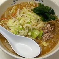 「味噌野菜ひもかわラーメン￥850」@ラーメンハウス ふらの 藤阿久店の写真