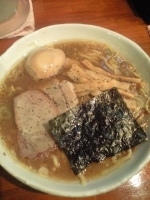 「燻玉らーめん」@麺や 璃宮の写真