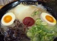 「らーめん白+オーローみそ+味付け玉子」@博多ラーメン 清水屋の写真