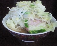 「小ラーメン+野菜」@ラーメン二郎 めじろ台法政大学前店の写真