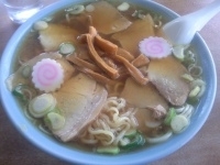 「焼豚手打ち中華そば+大盛」@萬来軒の写真