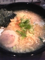 「塩ラーメン650円 中盛100円」@信楽茶屋 横浜鶴見本店の写真