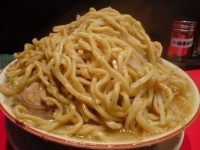 「ラーメン大（全マシ）780円」@用心棒の写真