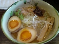 「塩ラーメン+味玉」@いち井の写真