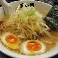 「もやし味付け玉子ら-めん（￥750）」@らーめん 天の道の写真