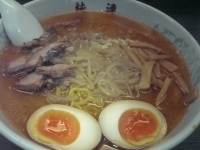 「味噌らーめん&味玉」@さっぽろ純連 札幌本店の写真