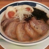 「塩ラーメン+味玉+チャーシュー」@らーめん ぶるてり屋の写真